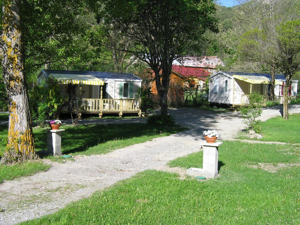 Le Mobilhome Chez Camille Veynes Exterior foto